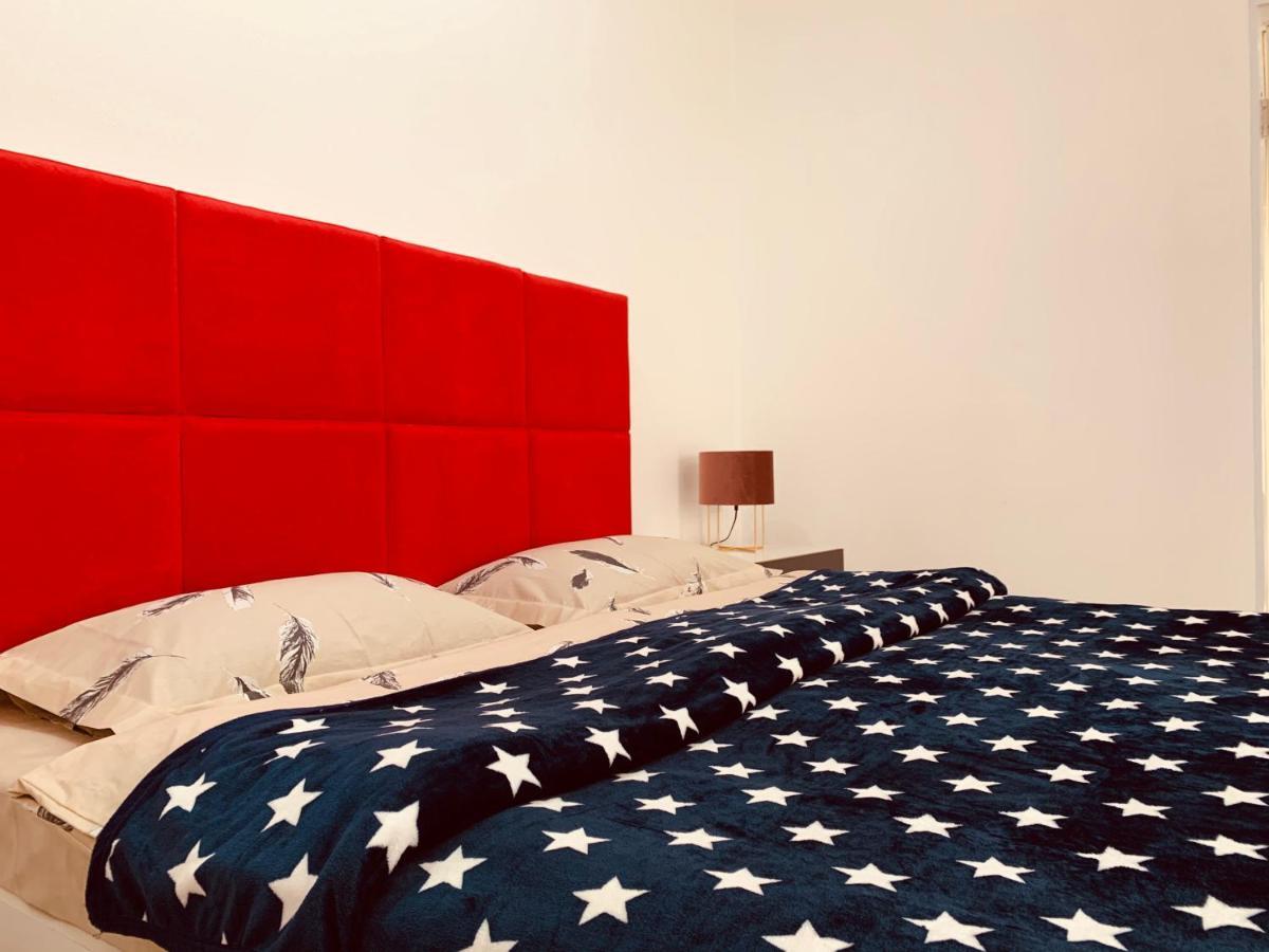 Sweet Apartment In Kutaisi Bagian luar foto